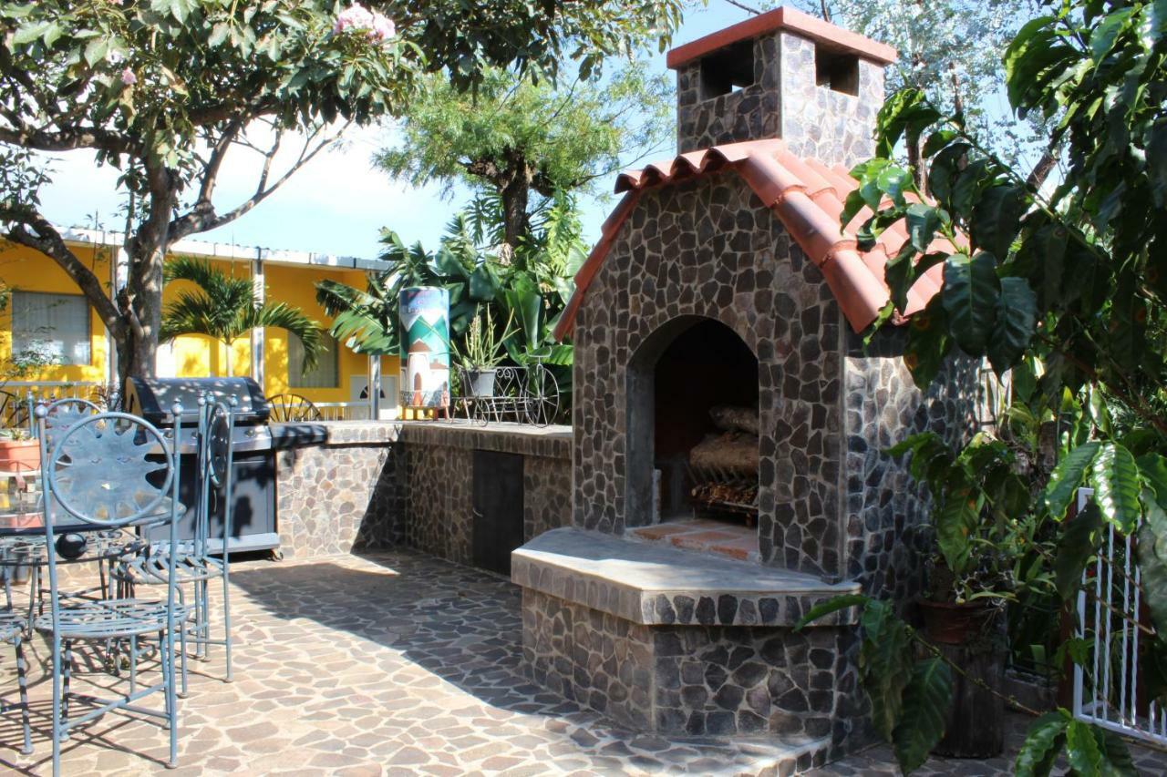 Las Casitas Hostal-Ataco Concepción de Ataco Eksteriør billede